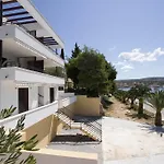 Moenia Lejlighed Milna (Brac)