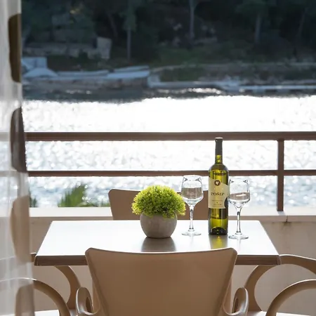 Appartamento Moenia Milna (Brac)
