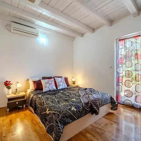 Apartament Moenia Milna (Brac)
