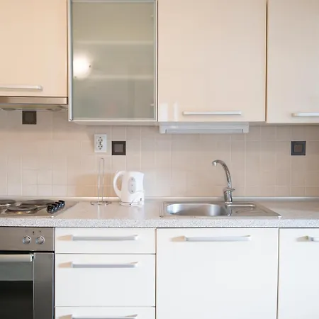 Apartment Moenia Milna (Brac)