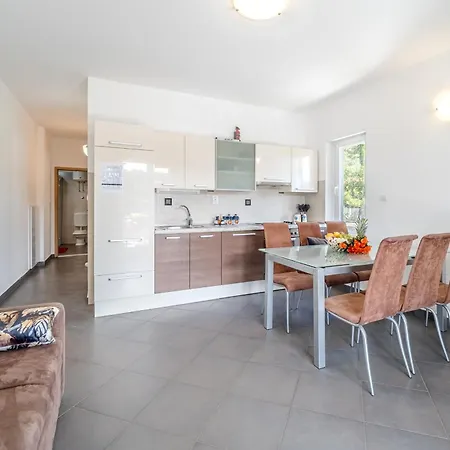 Moenia Apartment Milna (Brac)